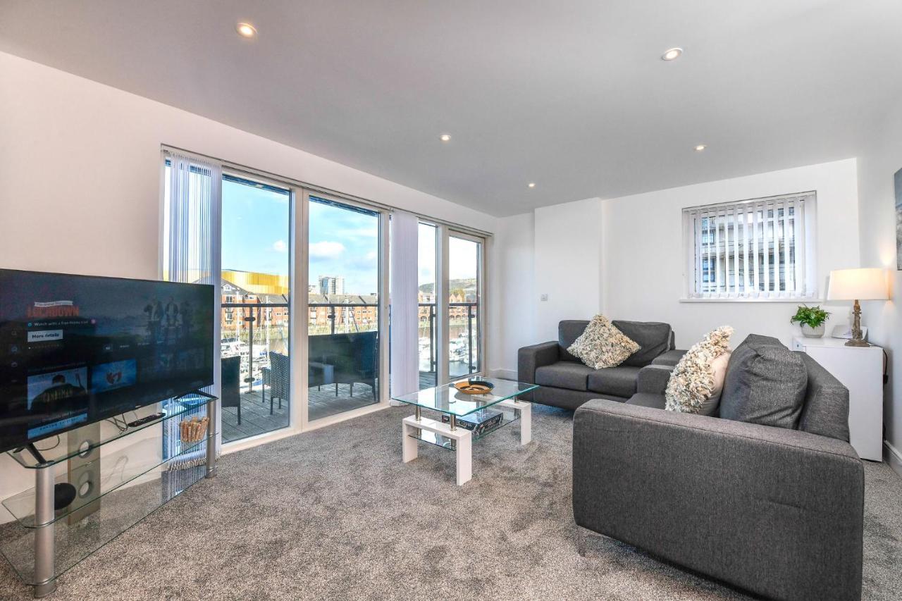 Just Stay Wales - Meridian Wharf, Marina View - 2 Bed Apartment Swansea Zewnętrze zdjęcie