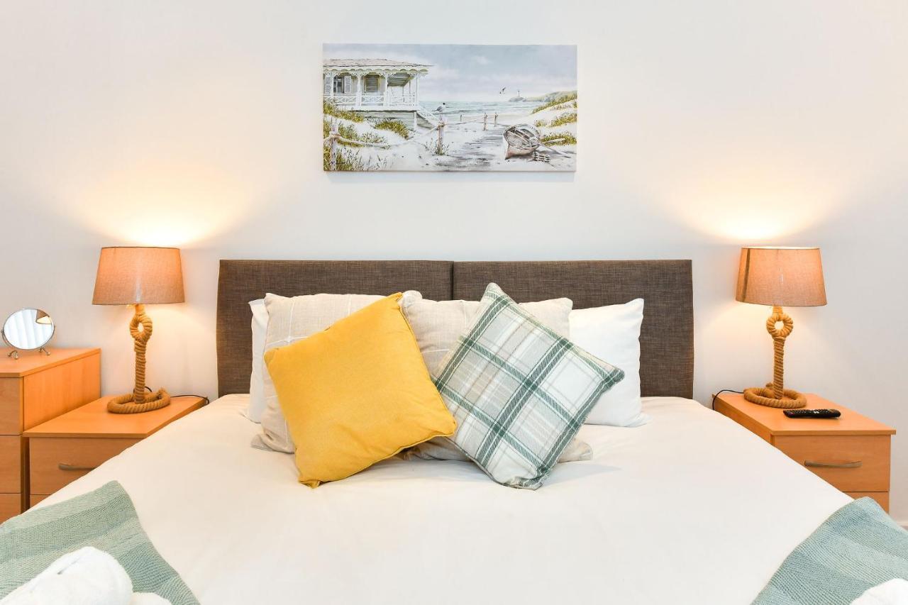 Just Stay Wales - Meridian Wharf, Marina View - 2 Bed Apartment Swansea Zewnętrze zdjęcie